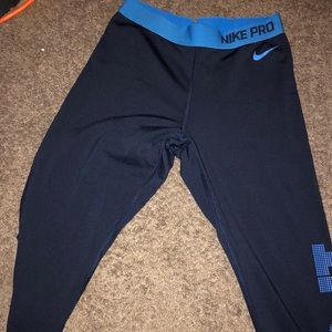 Nike leggings